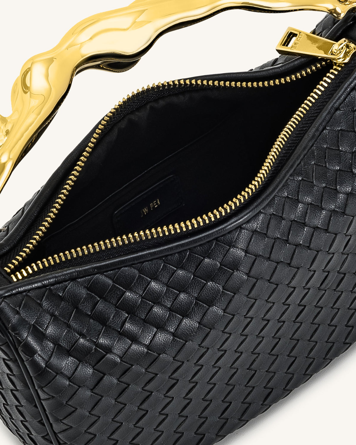 JWPE - Jenny Woven Human-shaped Handle Handbag - Black