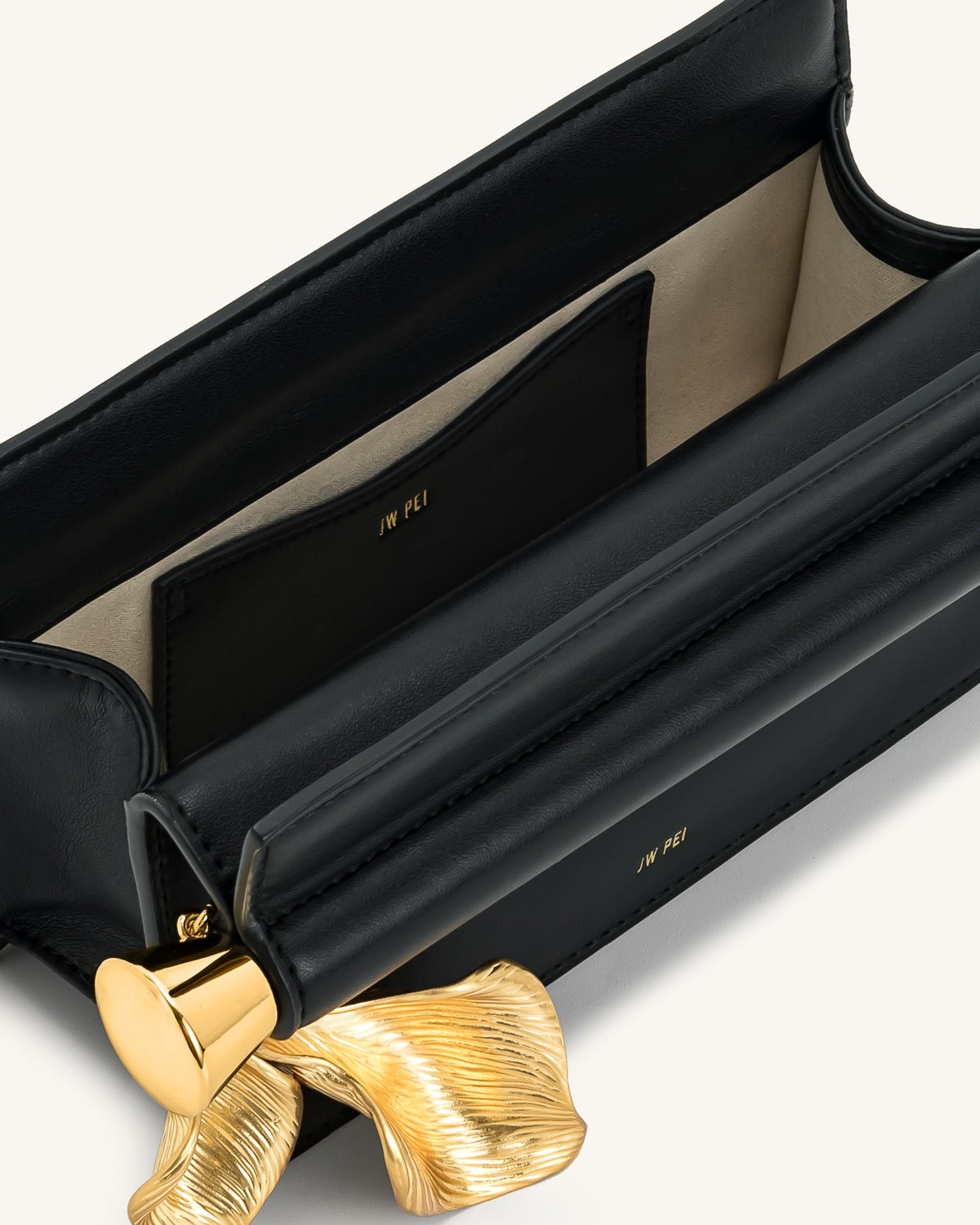 JWPE - Holly Metal Pendant Embellished Clutch - Black